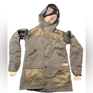 Burton Women’s Snowboarding Jacket